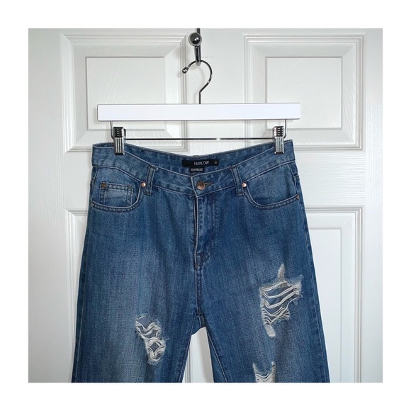 Harlow Ripped Boyfriend Jeans • Size 23 - Picture 5 of 8